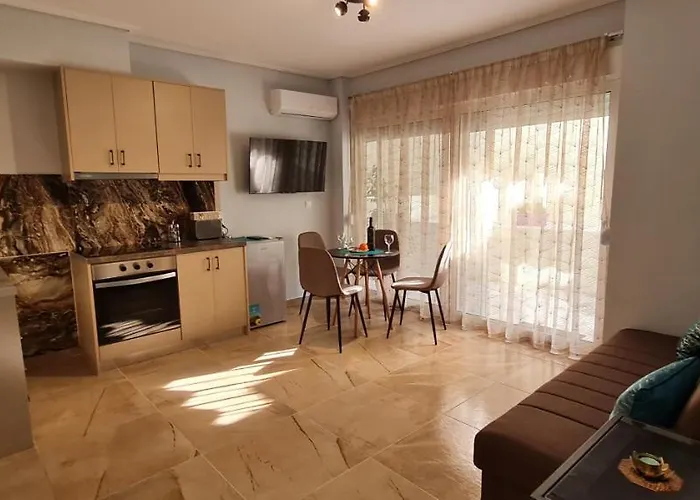 New Stylish Apartment In Athens!