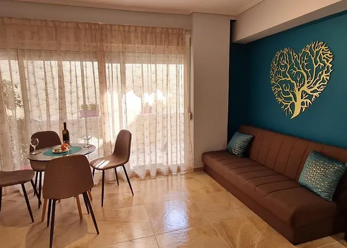 New Stylish Apartment In Athens!